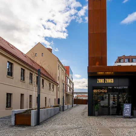 Design With Patio - Nusle Brewery Apartamento *