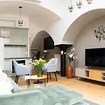 Apartamento Nusle Brewery Design